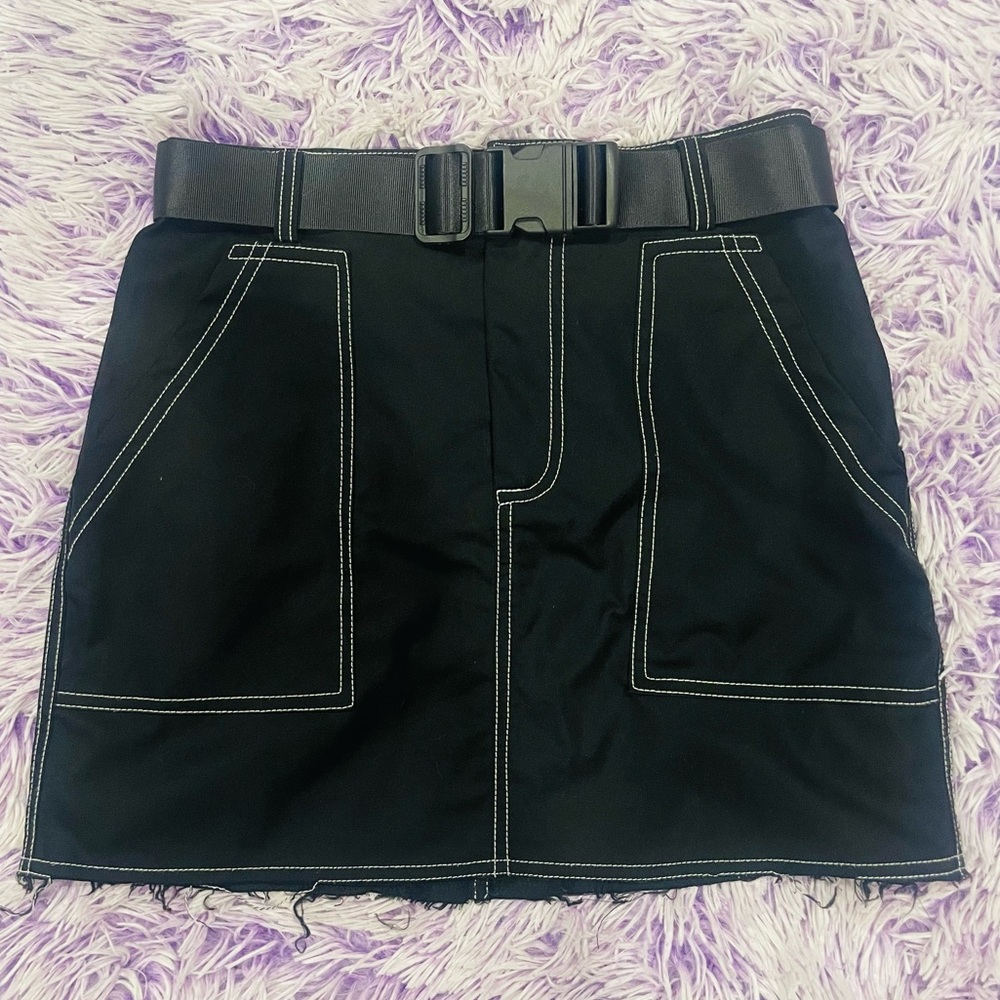Forever 21 Black Utility Cargo Belted Skirt with White Stitching- Women’s Size S